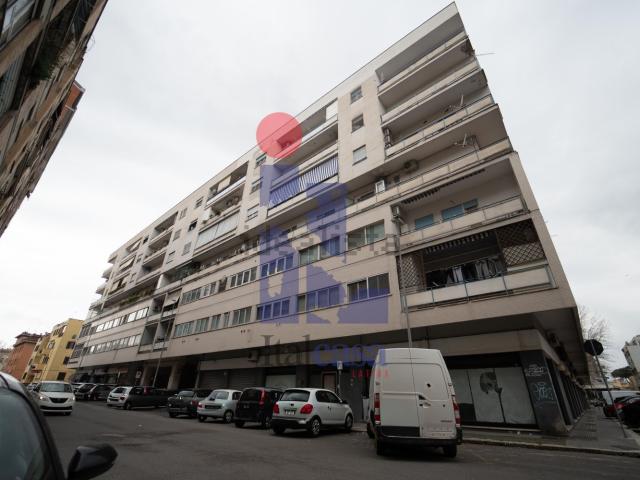 Appartamento in vendita a Villaggio Trieste, Latina