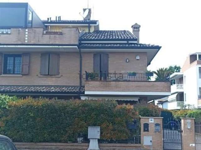 Appartamento in vendita a Carpi, Modena
