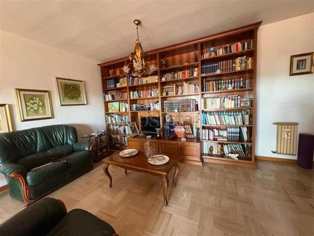 Appartamento in vendita a Quartiere Italia, Latina