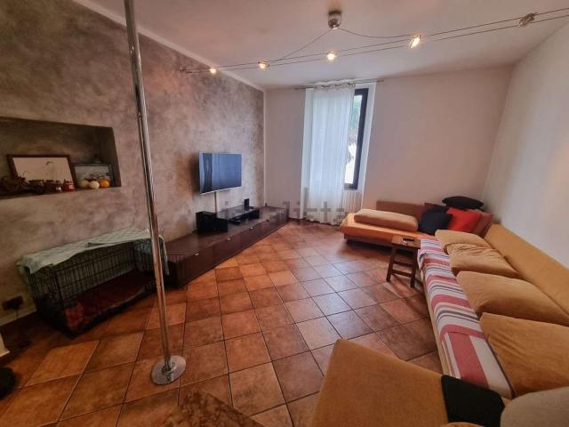 Appartamento in vendita a Villaggio del Sole, Limbiate