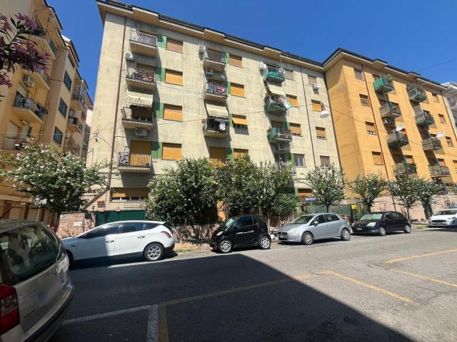 Appartamento in vendita a Città 2000, Calabria