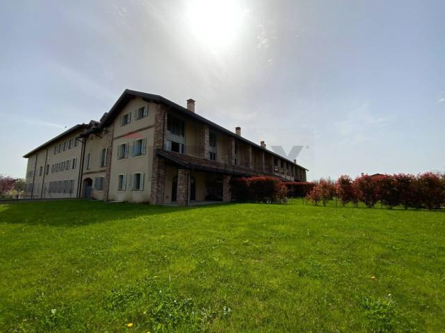 Appartamento in vendita a Bogogno, Novara