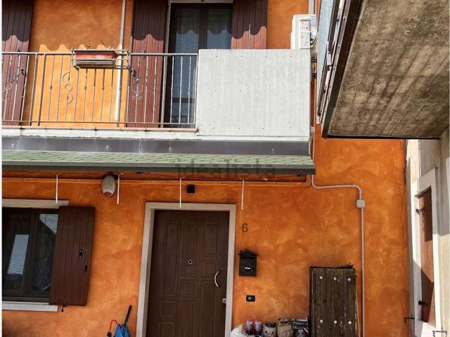 Appartamento in vendita a Ognissanti, Villafranca Di Verona