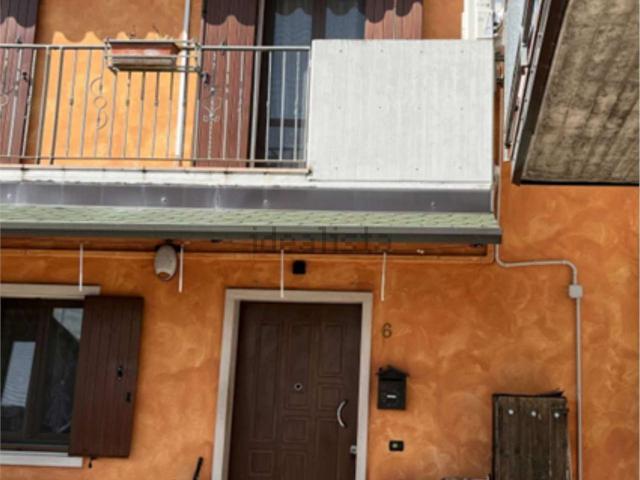 Appartamento in vendita a Ognissanti, Villafranca Di Verona
