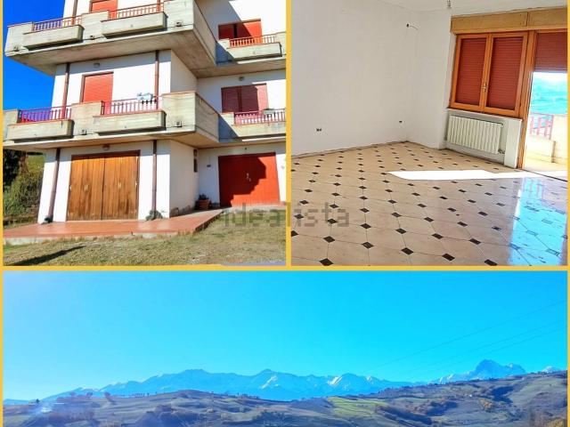 Appartamento in vendita a Teramo, Abruzzo