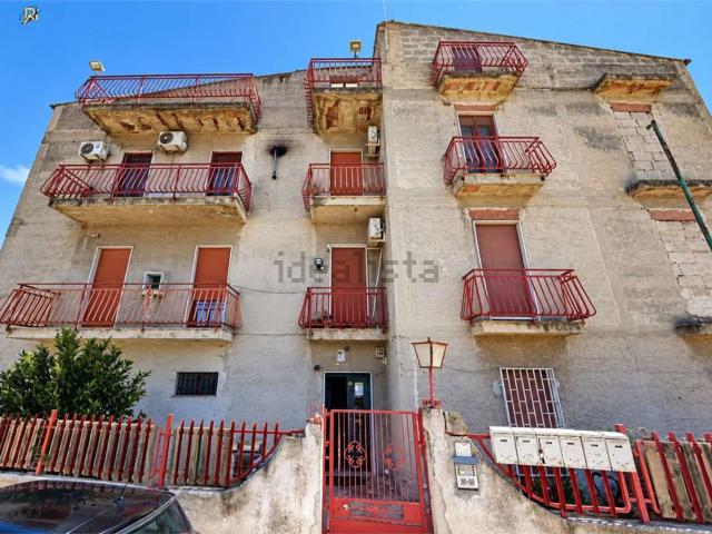 Appartamento in vendita a Statte, Taranto