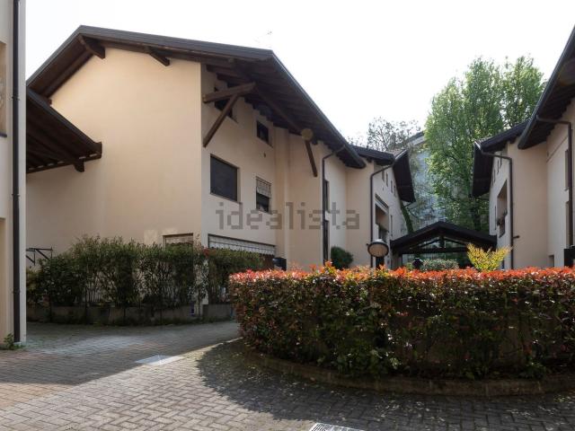 Appartamento in vendita a Oltresempione, Legnano