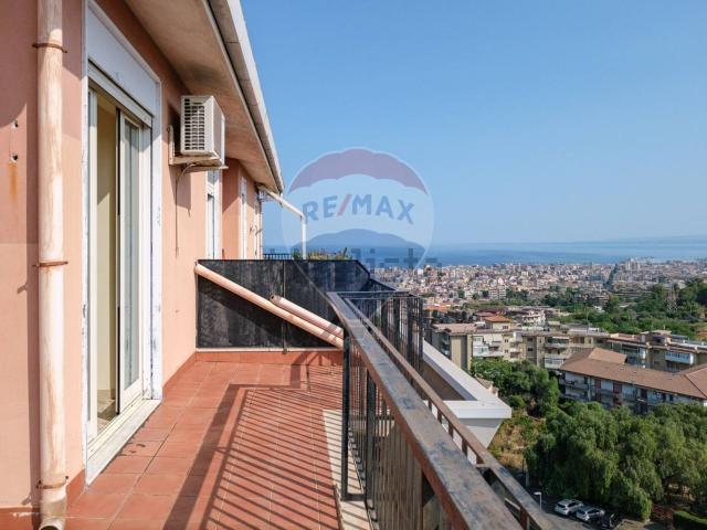 Attico in vendita a Canalicchio, Tremestieri Etneo