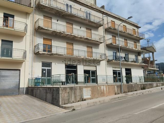 Appartamento in vendita a Capri Leone, Sicilia