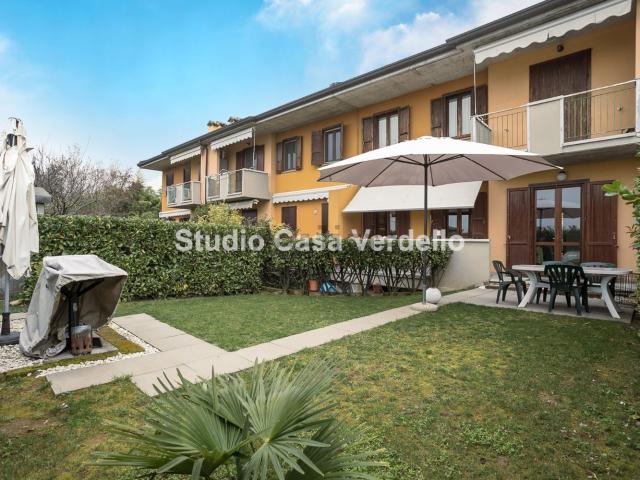 Appartamento in vendita a Verdello, Lombardia