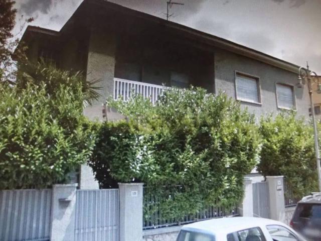 Appartamento in vendita a Tonfano, Toscana