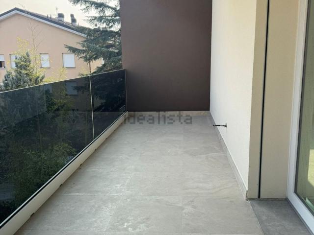 Attico in vendita a Unione dei comuni Valli del Reno, Lavino e Samoggia, Zola Predosa