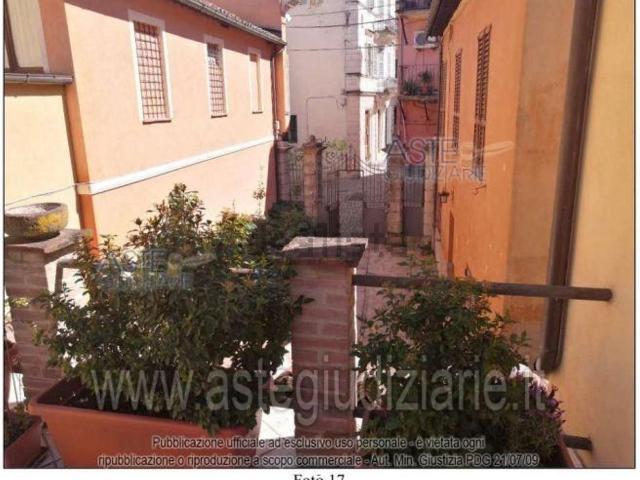 Appartamento in vendita a Centro, Marche