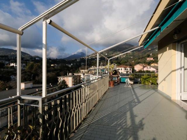 Attico in vendita a San Michele di Pagana, Rapallo
