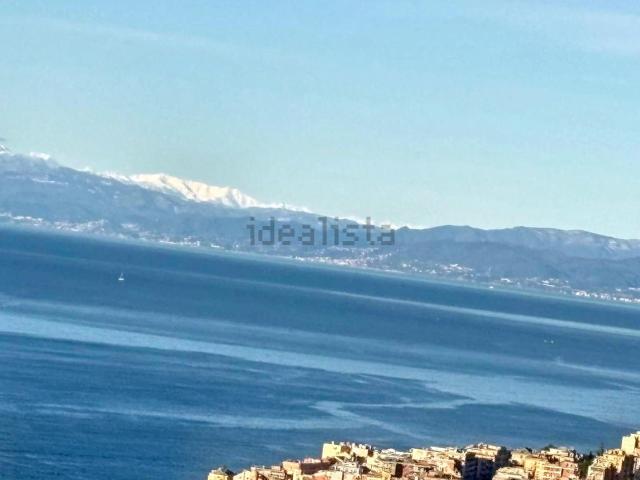 Appartamento in vendita a Sant'Ilario, Genova