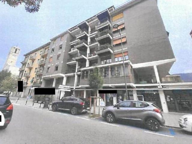 Appartamento in vendita a Quadrante Europa - Stazione, Prato