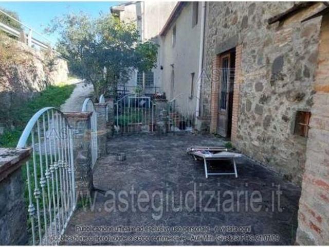 Appartamento in vendita a Massa e Cozzile, Marliana