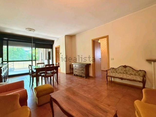 Appartamento in vendita a Re, Reggio Emilia