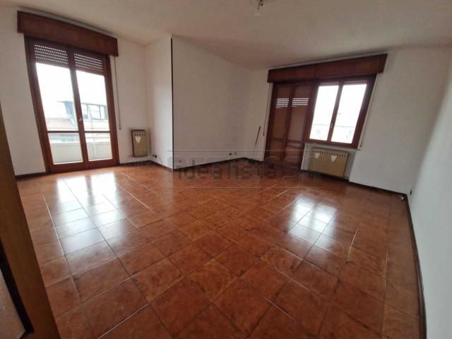 Appartamento in vendita a Sant'Ambrogio, Cremona