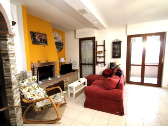 Appartamento in vendita a Montignano-Marzocca, Senigallia