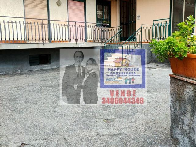 Appartamento in vendita a Aci Santa Lucia, Aci Catena