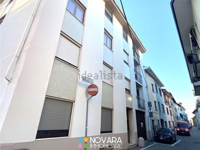 Appartamento in vendita a Borgomanero, Novara