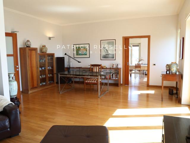 Appartamento in vendita a Caposoprano, Gela