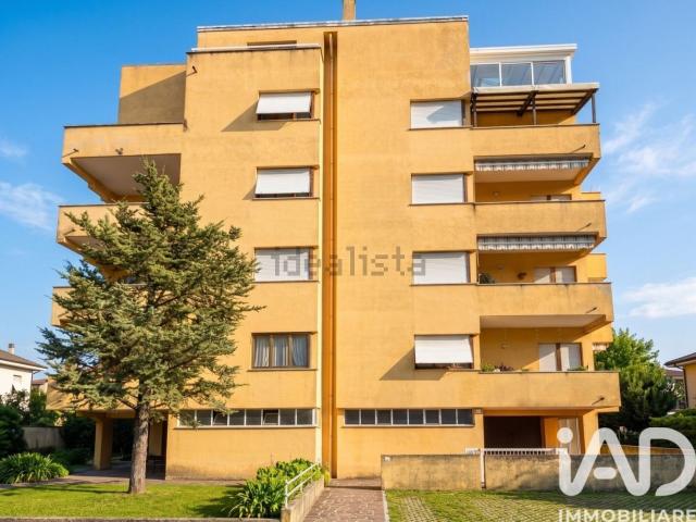 Appartamento in vendita a Istituto Missionario Sacro Cuore, Foligno