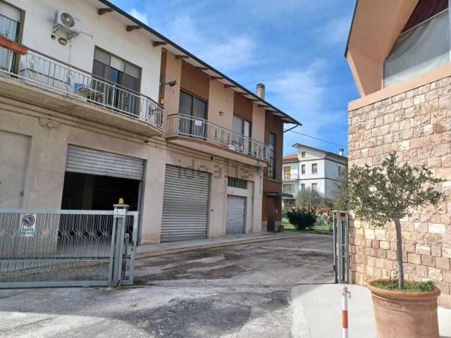 Appartamento in vendita a Marche, Macerata