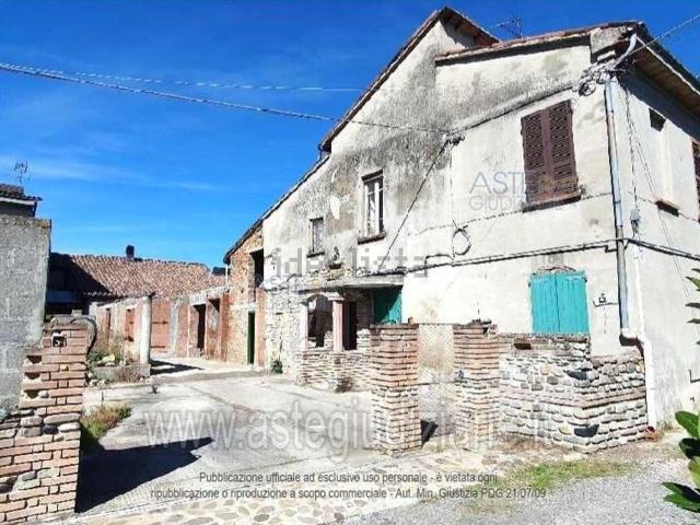 Appartamento in vendita a Castell'arquato, Reggio Emilia