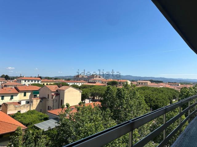 Appartamento in vendita a Cecina, Toscana