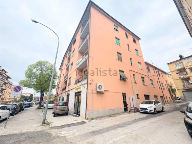 Appartamento in vendita a Piano, Marche
