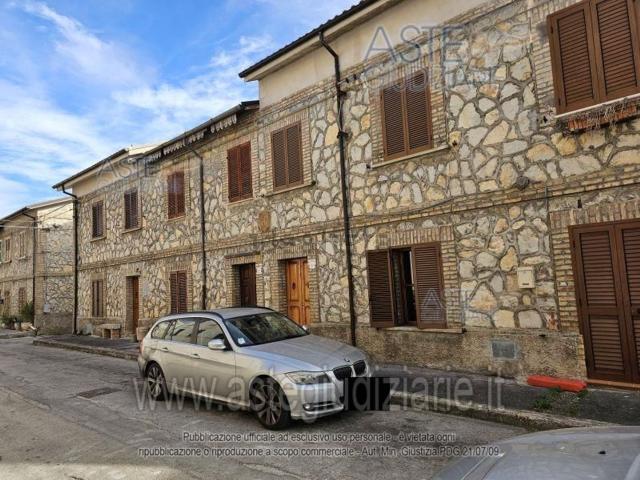 Appartamento in vendita a Pescosansonesco, Abruzzo