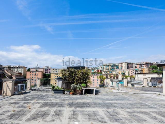Appartamento in vendita a Chiappeto, Genova