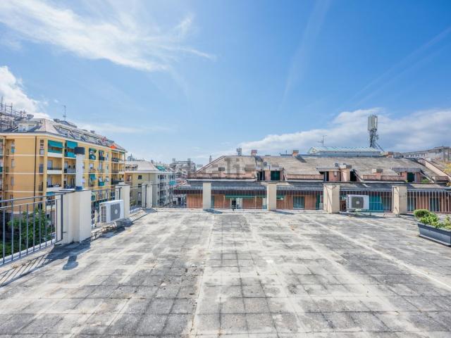 Appartamento in vendita a Medio Levante, Serra Riccò