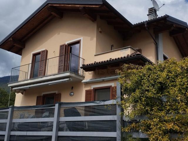 Appartamento in vendita a Le Pont, La Salle