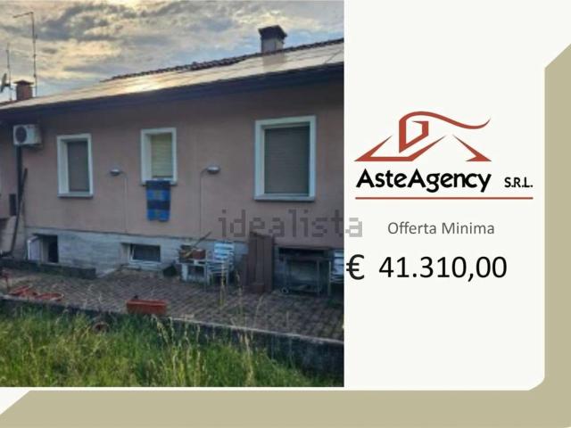 Appartamento in vendita a Castelnovo Del Friuli, Friuli-Venezia Giulia