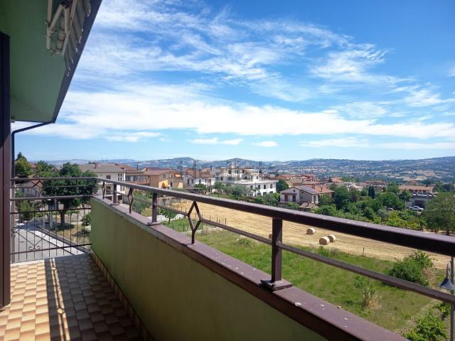 Appartamento in vendita a Campanarello, Venticano