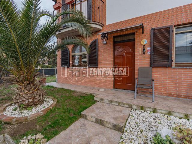 Appartamento in vendita a Tromello, Lombardia