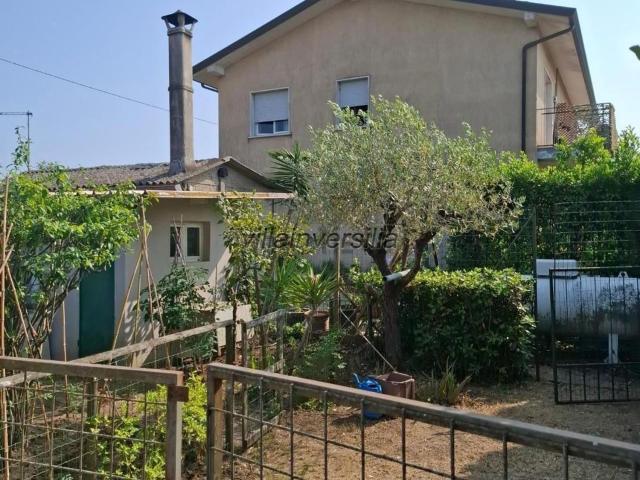 Appartamento in vendita a Camaiore, Toscana