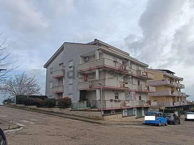 Appartamento in vendita a Atri, Teramo