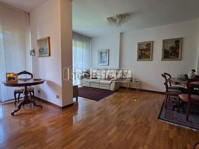 Appartamento in vendita a Bergamo