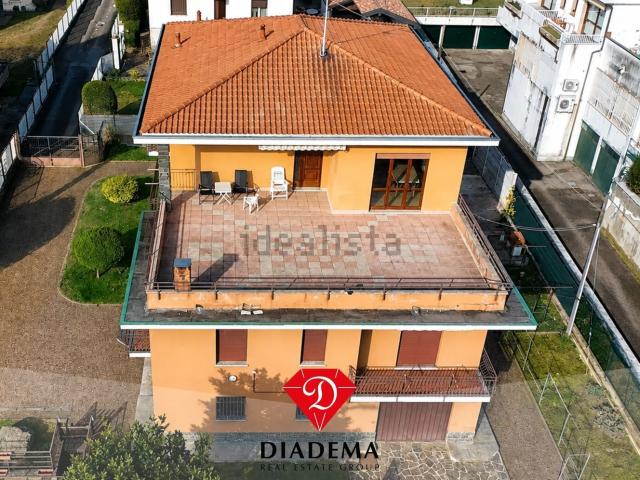 Appartamento in vendita a Sumirago, Lombardia