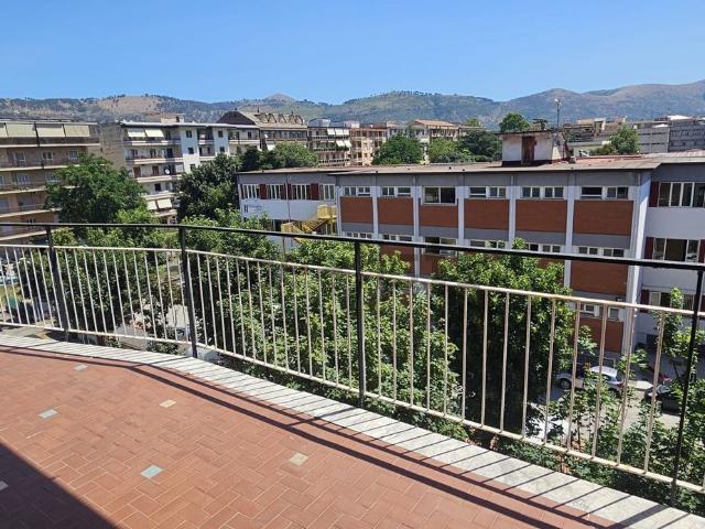 Appartamento in vendita a Casolla, Caserta