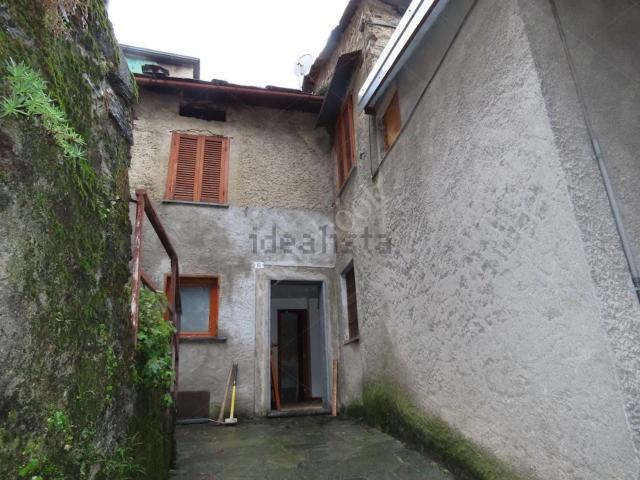 Appartamento in vendita a Premana, Lombardia