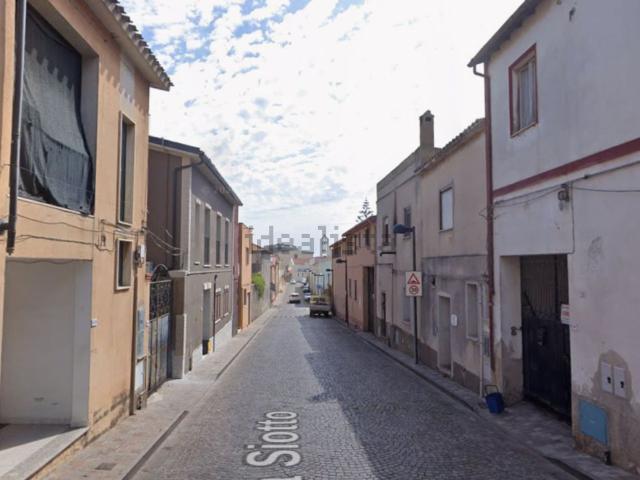 Appartamento in vendita a Sarroch, Sardigna/Sardegna