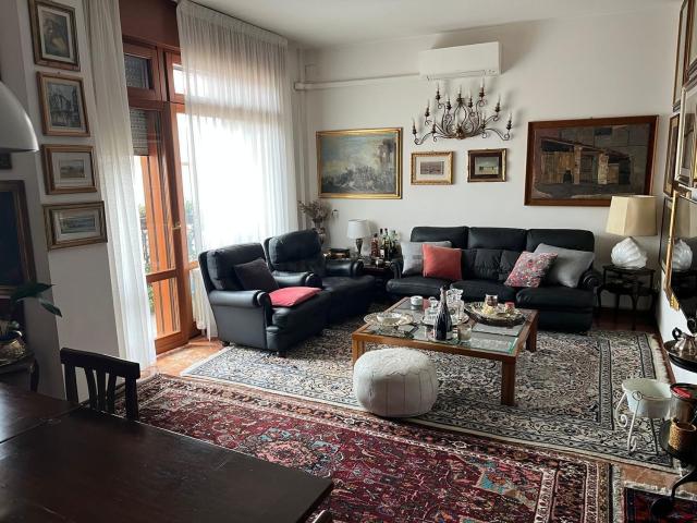 Appartamento in vendita a Rovigo, Veneto