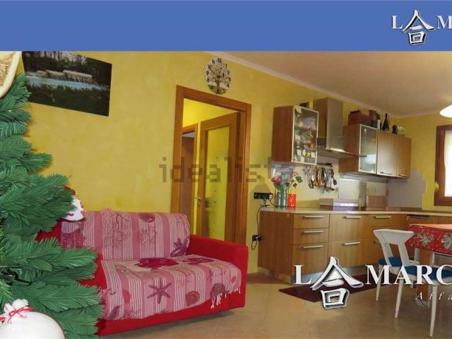 Appartamento in vendita a Crespano Del Grappa, Veneto