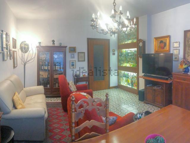 Appartamento in vendita a Marina Di Massa, Toscana