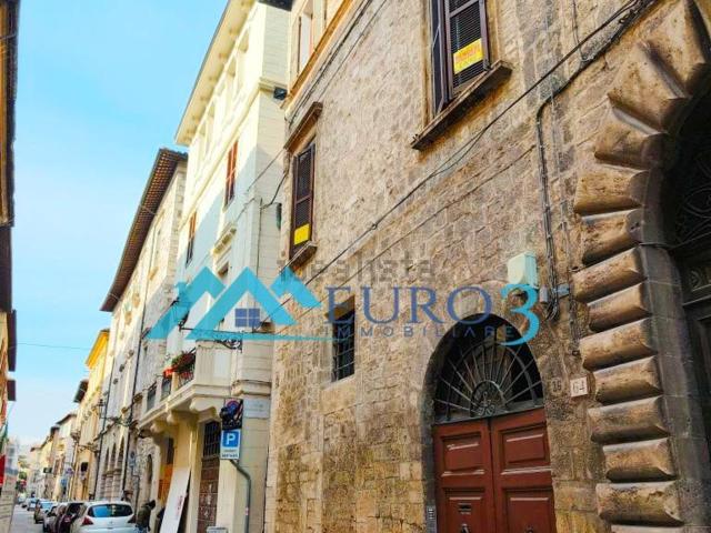 Appartamento in vendita a Santa Maria Intervineas, Marche